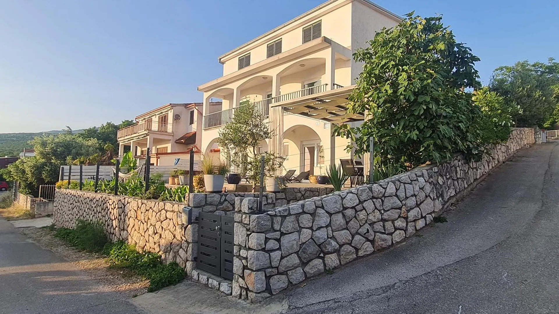 The Fig And Olive Apartment Jadranovo